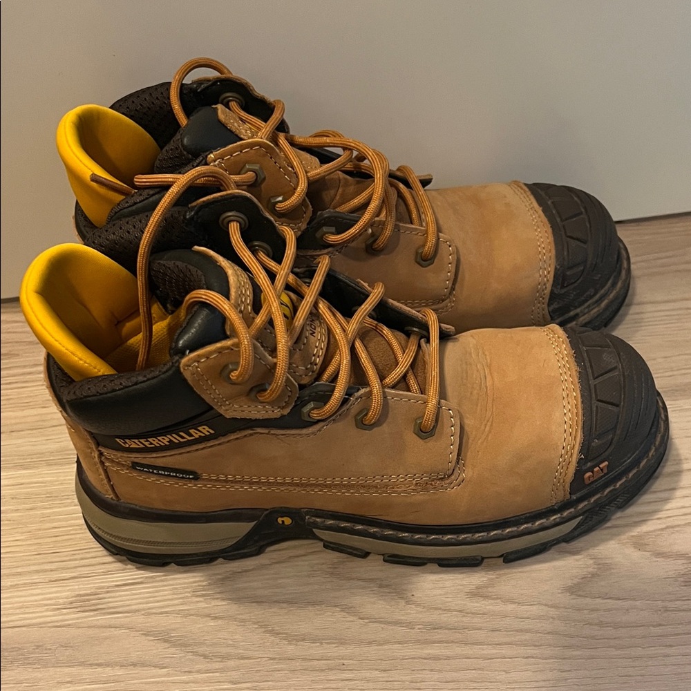 Caterpillar Women’s Brown and Black Work Boots Composite Toe